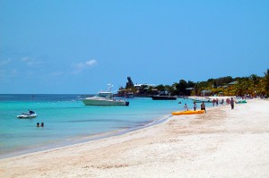 West strand van curacao