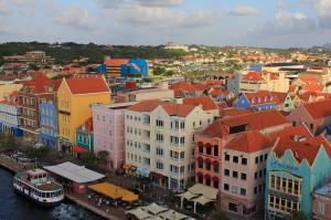 Kleurrijke willemstad curacao